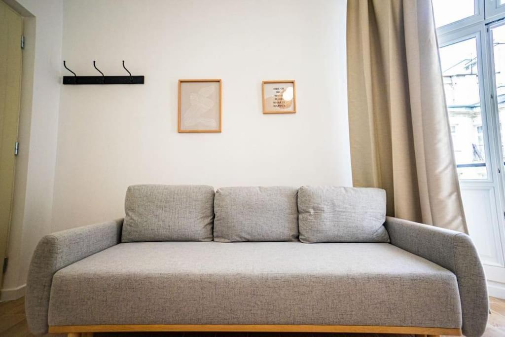 Lovely Apartment In Varsavia Esterno foto